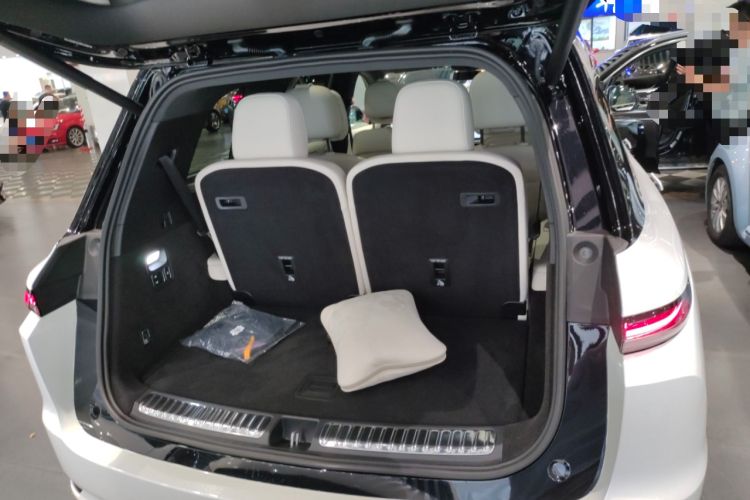 Used Li Auto L9 2024 Pro Model Trunk
