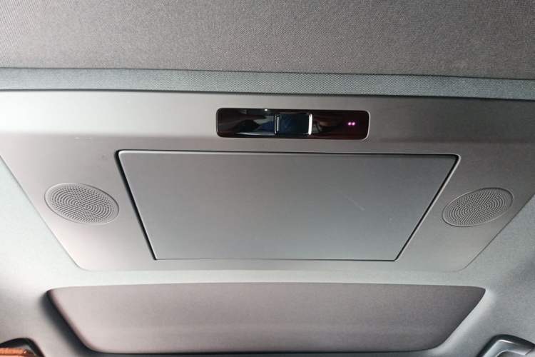 Used Li Auto L9 2024 Pro Model Headliner