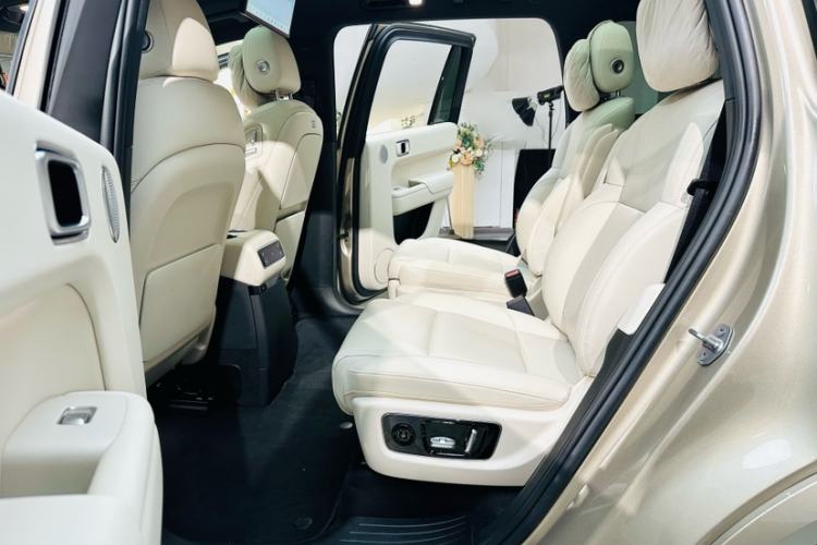 Used Li Auto L9 2024 Ultra Model Interior 10