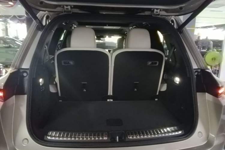 Used Li Auto L9 2024 Ultra Model Trunk