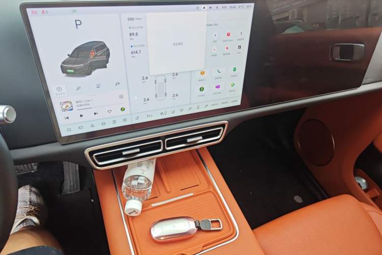 Used Li Auto L9 2025 Ultra Smart Refreshed Edition Audio And AC Panel