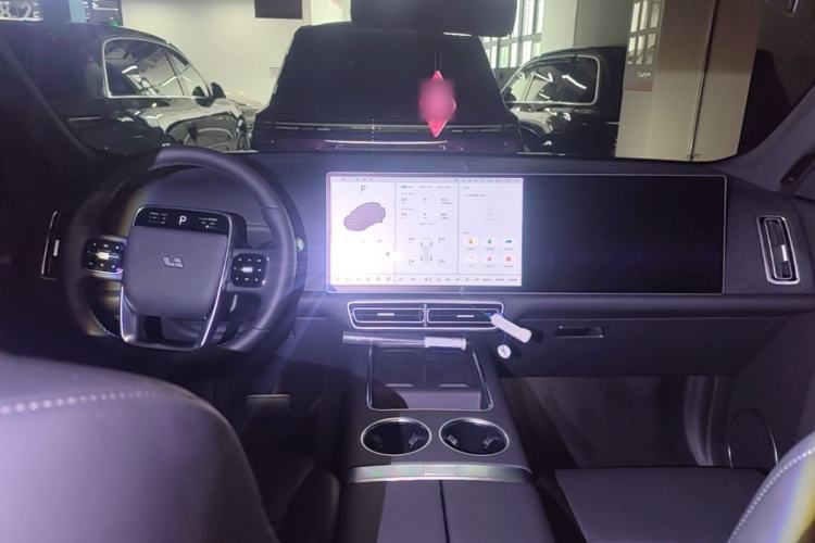 Used Li Auto L9 2025 Ultra Smart Refreshed Edition Center Console