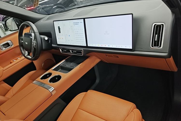 Used Li Auto L9 2025 Ultra Smart Refreshed Edition Center Console