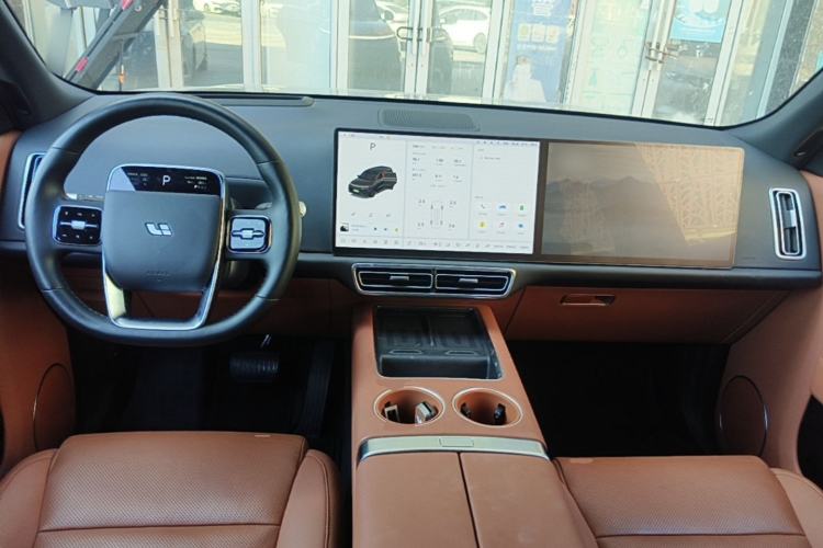 Used Li Auto L9 2025 Ultra Smart Refreshed Edition Center Console