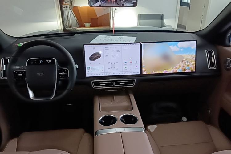 Used Li Auto L9 2025 Ultra Smart Refreshed Edition Center Console