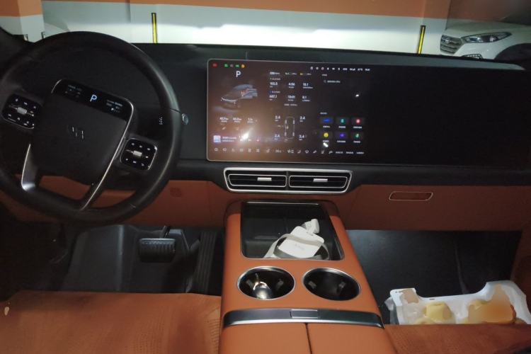 Used Li Auto L9 2025 Ultra Smart Refreshed Edition Center Console