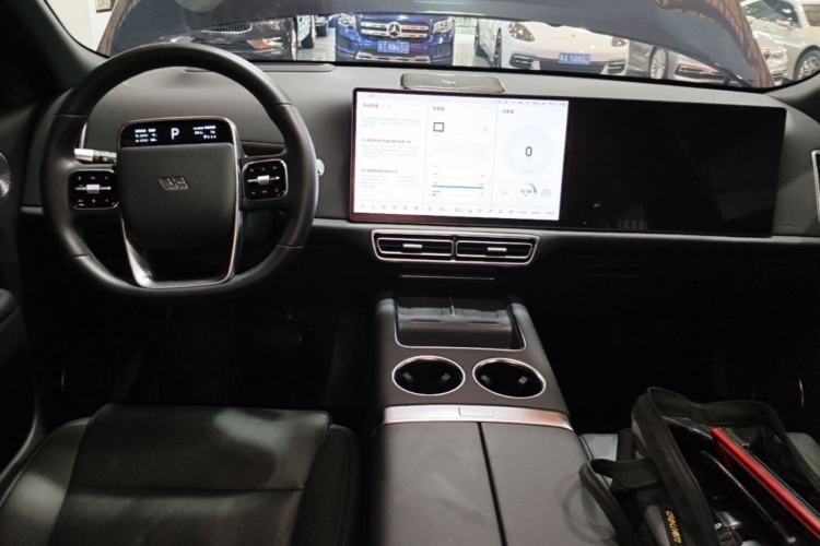 Used Li Auto L9 2025 Ultra Smart Refreshed Edition Center Console