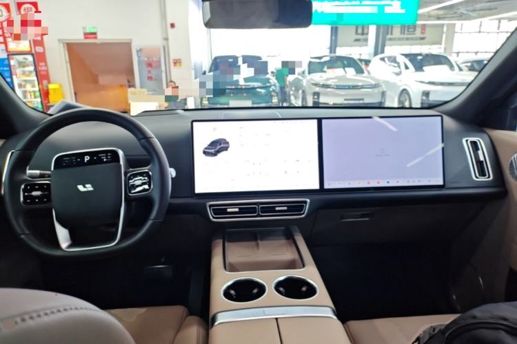 Used Li Auto L9 2025 Ultra Smart Refreshed Edition Center Console