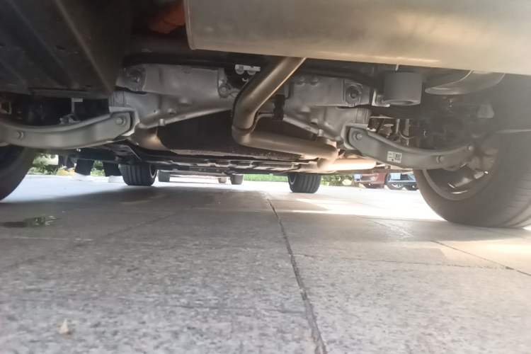 Used Li Auto L9 2025 Ultra Smart Refreshed Edition Chassis Rear