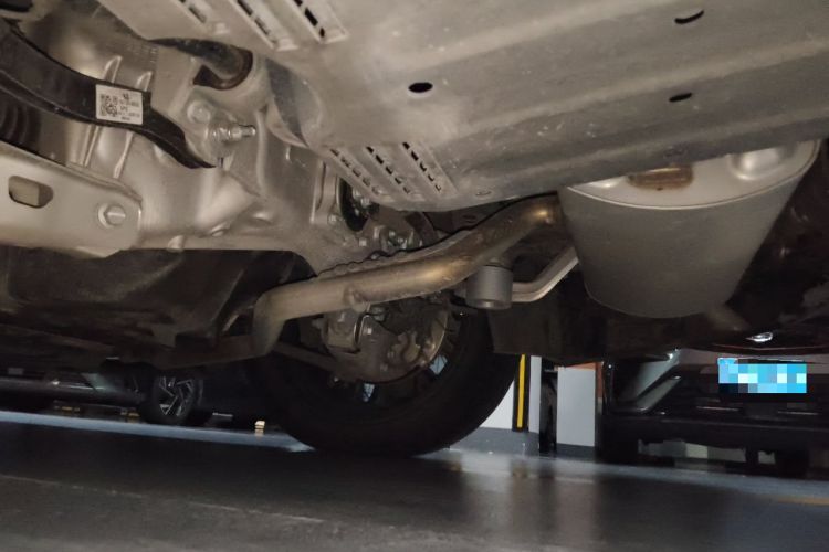 Used Li Auto L9 2025 Ultra Smart Refreshed Edition Chassis Rear Left