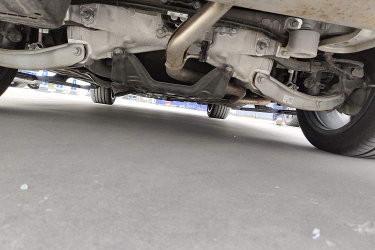 Used Li Auto L9 2025 Ultra Smart Refreshed Edition Chassis Rear