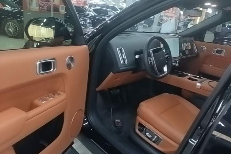 Used Li Auto L9 2025 Ultra Smart Refreshed Edition Driver Seat