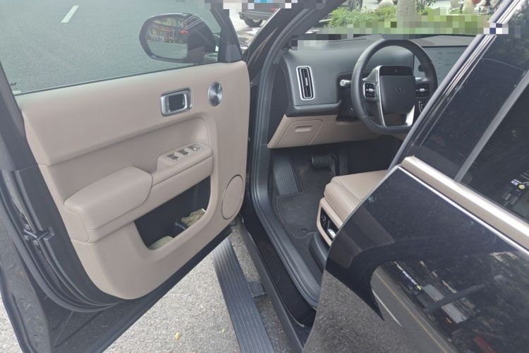 Used Li Auto L9 2025 Ultra Smart Refreshed Edition Driver Seat