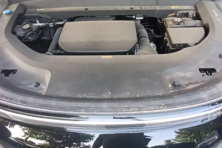 Used Li Auto L9 2025 Ultra Smart Refreshed Edition Engine Bay