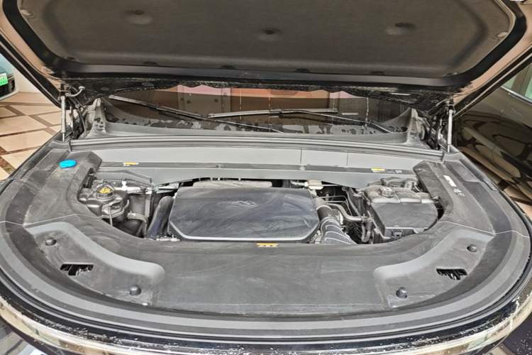 Used Li Auto L9 2025 Ultra Smart Refreshed Edition Engine Bay