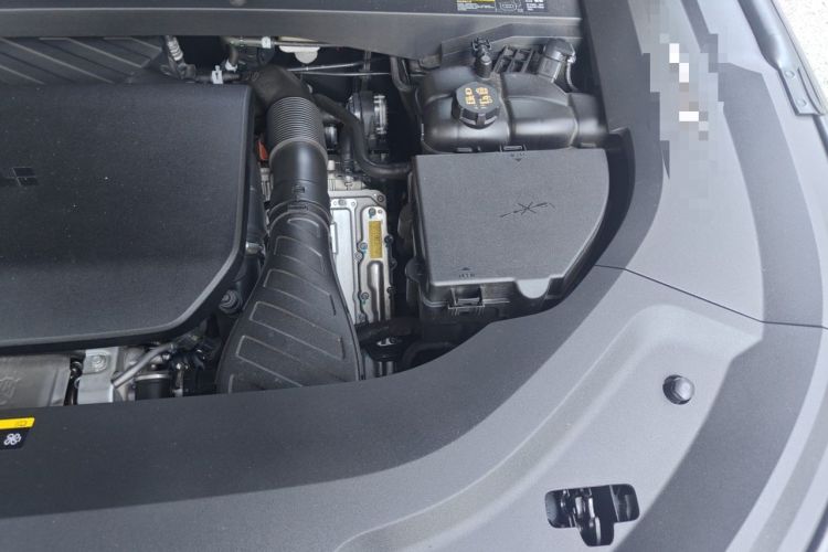 Used Li Auto L9 2025 Ultra Smart Refreshed Edition Engine Bay Left