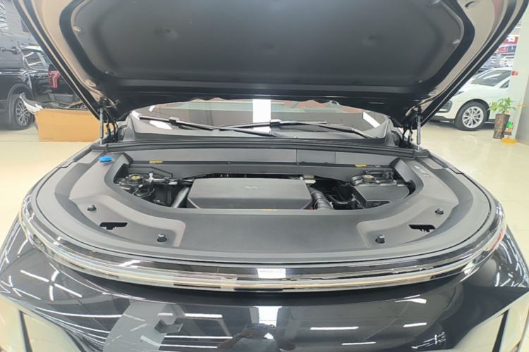Used Li Auto L9 2025 Ultra Smart Refreshed Edition Engine Bay