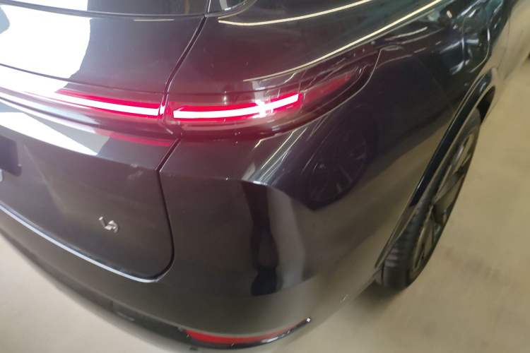 Used Li Auto L9 2025 Ultra Smart Refreshed Edition Exterior 3