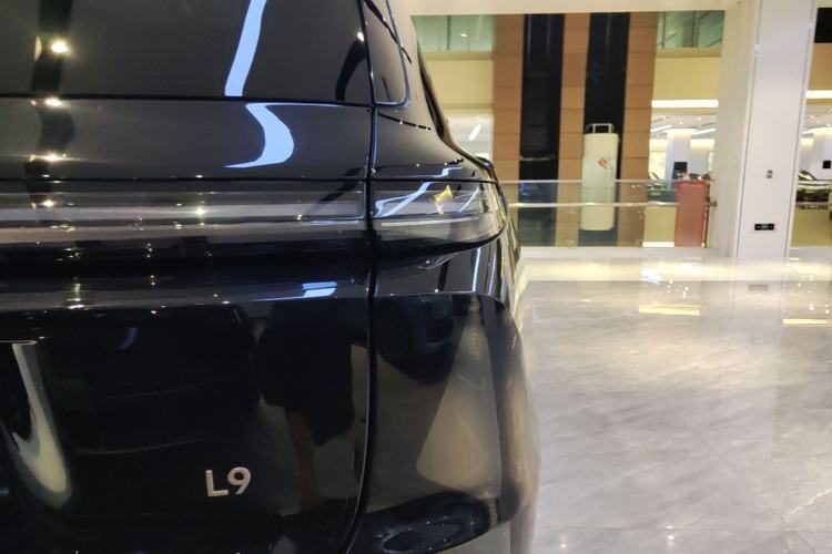 Used Li Auto L9 2025 Ultra Smart Refreshed Edition Exterior 3