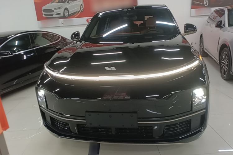 Used Li Auto L9 2025 Ultra Smart Refreshed Edition Front