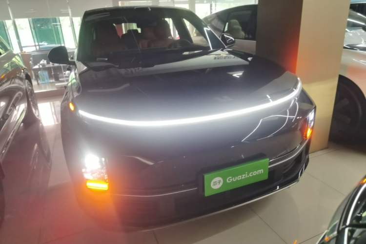 Used Li Auto L9 2025 Ultra Smart Refreshed Edition Front