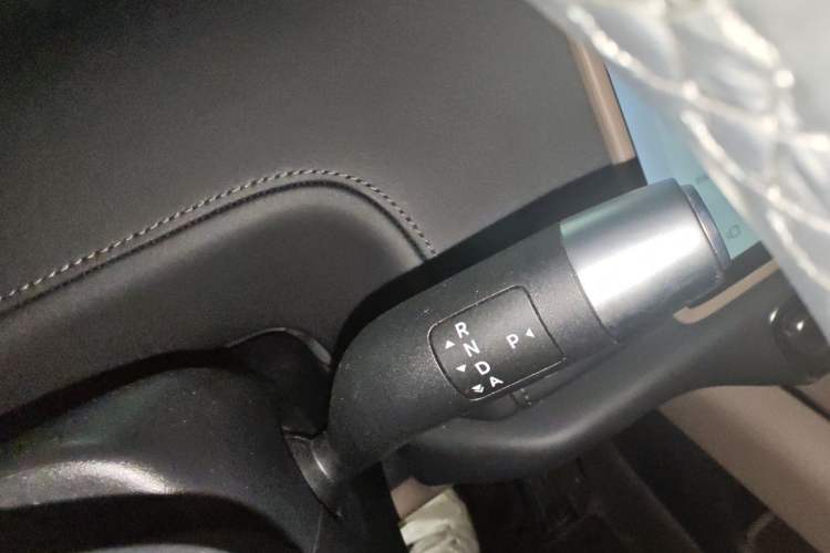 Used Li Auto L9 2025 Ultra Smart Refreshed Edition Gear Lever