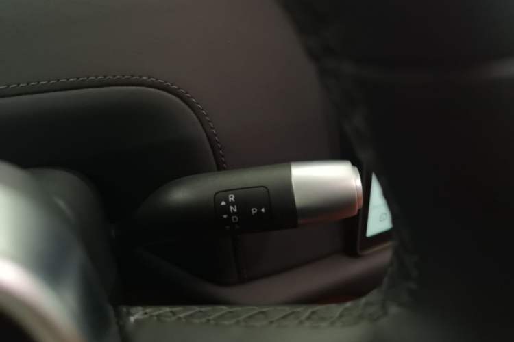 Used Li Auto L9 2025 Ultra Smart Refreshed Edition Gear Lever