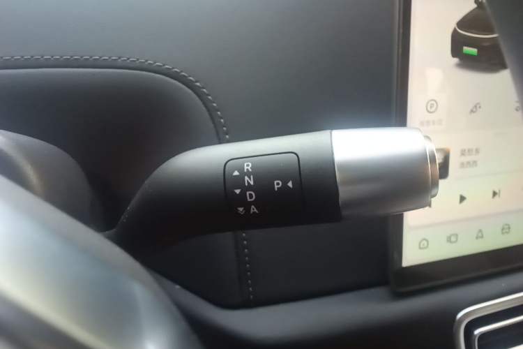 Used Li Auto L9 2025 Ultra Smart Refreshed Edition Gear Lever