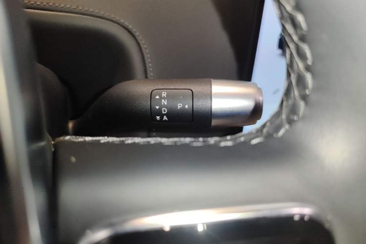 Used Li Auto L9 2025 Pro Smart Refreshed Edition Gear Lever