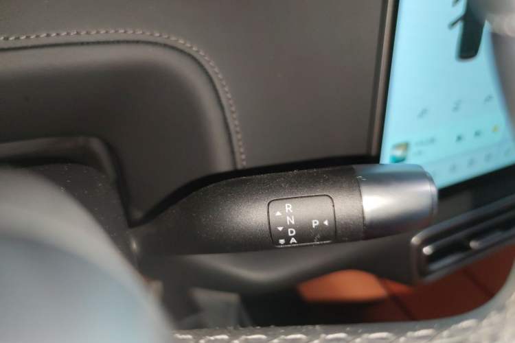 Used Li Auto L9 2025 Ultra Smart Refreshed Edition Gear Lever