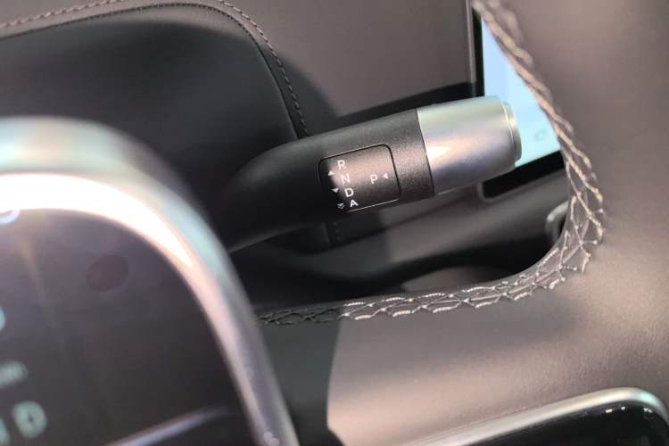 Used Li Auto L9 2025 Ultra Smart Refreshed Edition Gear Lever