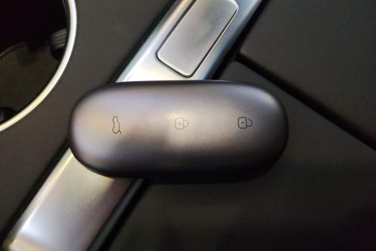 Used Li Auto L9 2025 Ultra Smart Refreshed Edition Interior 1