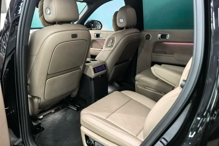 Used Li Auto L9 2025 Ultra Smart Refreshed Edition Interior 1