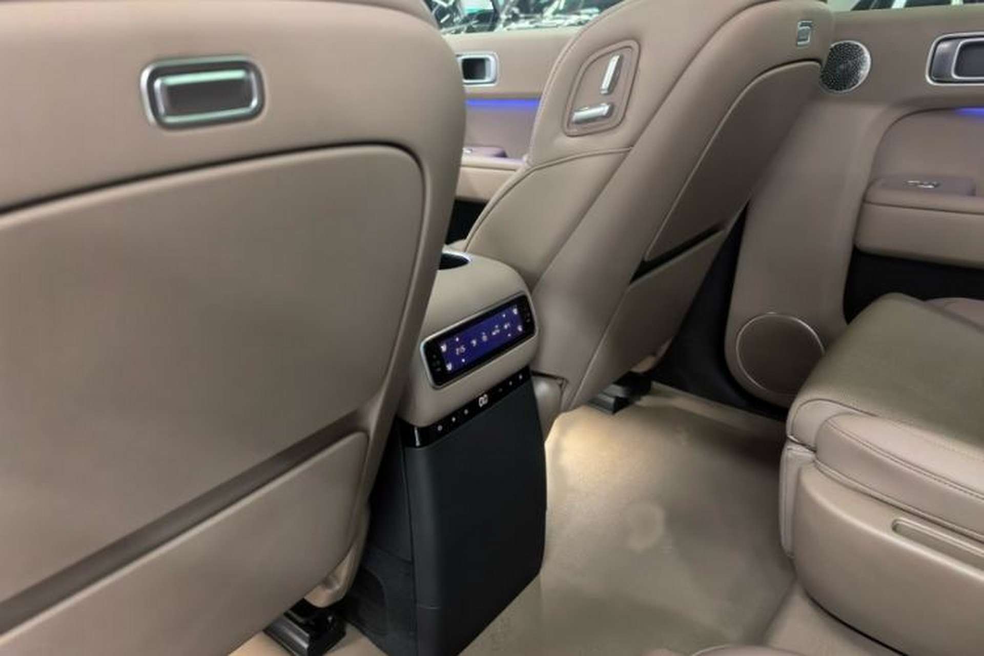 Used Li Auto L9 2025 Ultra Smart Refreshed Edition Interior 10