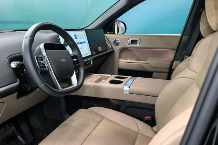 Used Li Auto L9 2025 Ultra Smart Refreshed Edition Interior 2