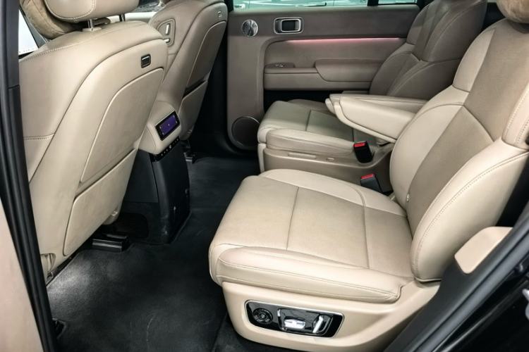 Used Li Auto L9 2025 Ultra Smart Refreshed Edition Interior 3