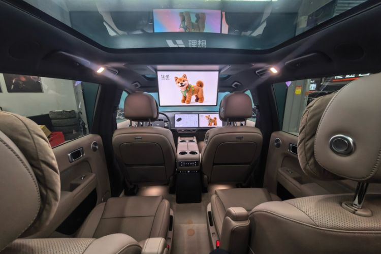 Used Li Auto L9 2025 Ultra Smart Refreshed Edition Interior 4