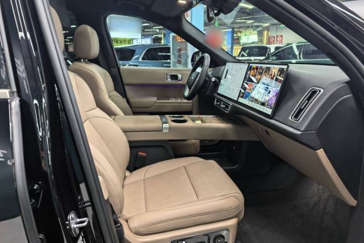 Used Li Auto L9 2025 Ultra Smart Refreshed Edition Interior 6