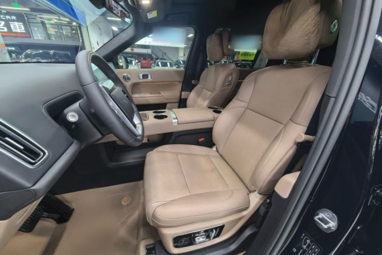 Used Li Auto L9 2025 Ultra Smart Refreshed Edition Interior 8