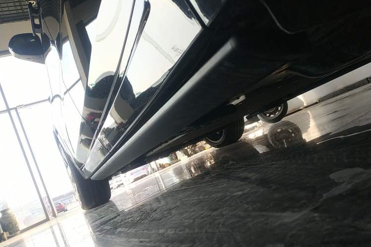 Used Li Auto L9 2025 Ultra Smart Refreshed Edition Left Side Sill