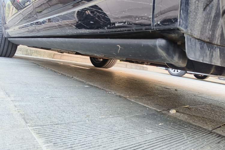 Used Li Auto L9 2025 Ultra Smart Refreshed Edition Left Side Sill
