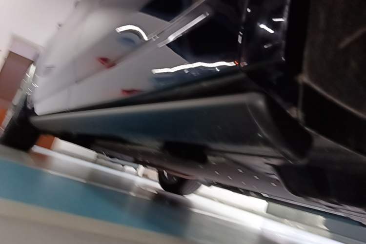 Used Li Auto L9 2025 Ultra Smart Refreshed Edition Left Side Sill