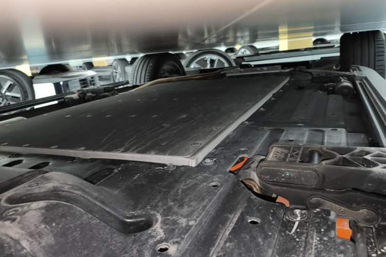 Used Li Auto L9 2025 Ultra Smart Refreshed Edition Left Side Sill