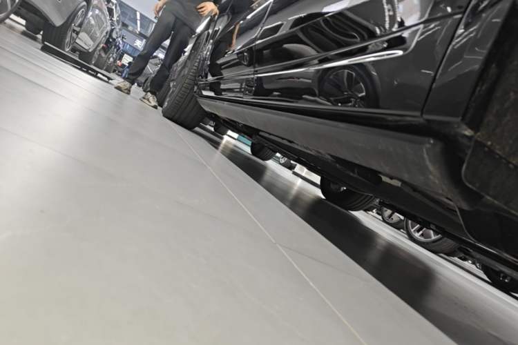 Used Li Auto L9 2025 Ultra Smart Refreshed Edition Left Side Sill