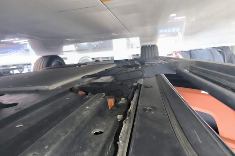 Used Li Auto L9 2025 Ultra Smart Refreshed Edition Left Side Sill