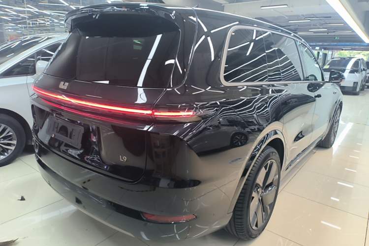 Used Li Auto L9 2025 Ultra Smart Refreshed Edition Rear Right 45 Deg