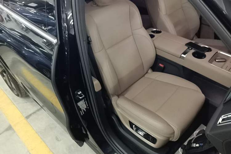 Used Li Auto L9 2025 Pro Smart Refreshed Edition Right Front Seat