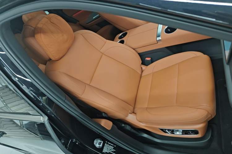 Used Li Auto L9 2025 Ultra Smart Refreshed Edition Right Front Seat