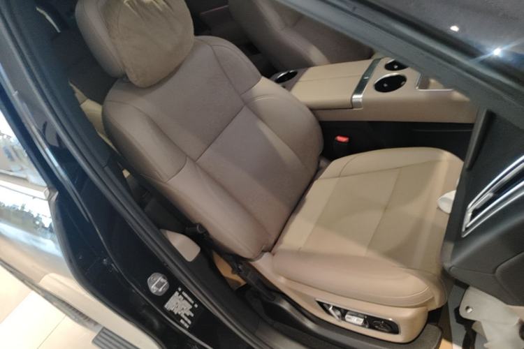 Used Li Auto L9 2025 Pro Smart Refreshed Edition Right Front Seat