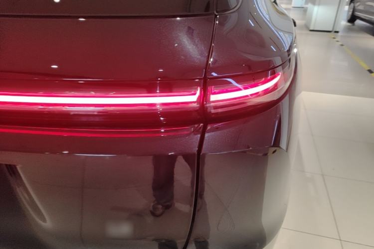 Used Li Auto L9 2025 Pro Smart Refreshed Edition Right Rear Taillight